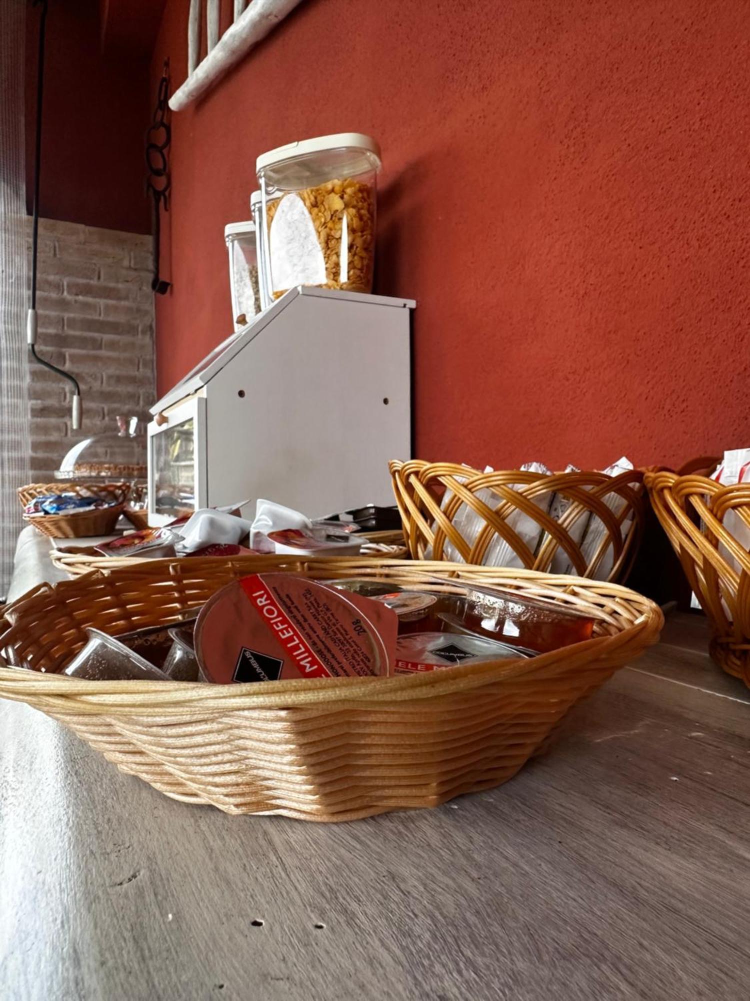 B&B A Casa Di Giulia Guidonia Εξωτερικό φωτογραφία